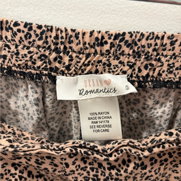Leopard Print Wrap Skirt (Small) - Picture 2 of 5